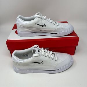 Nike Women’s GTS 97 White with Black Size 9.5